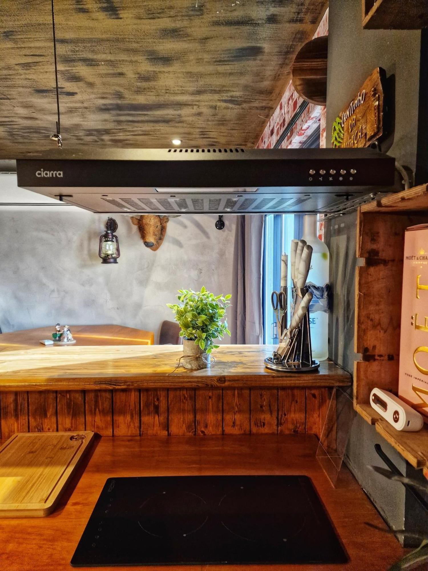 The Pub - Unique & Authentic Experience - Free Parking!, 5 Minutes From Airbus And The Mall Cribbs 布里斯托 外观 照片
